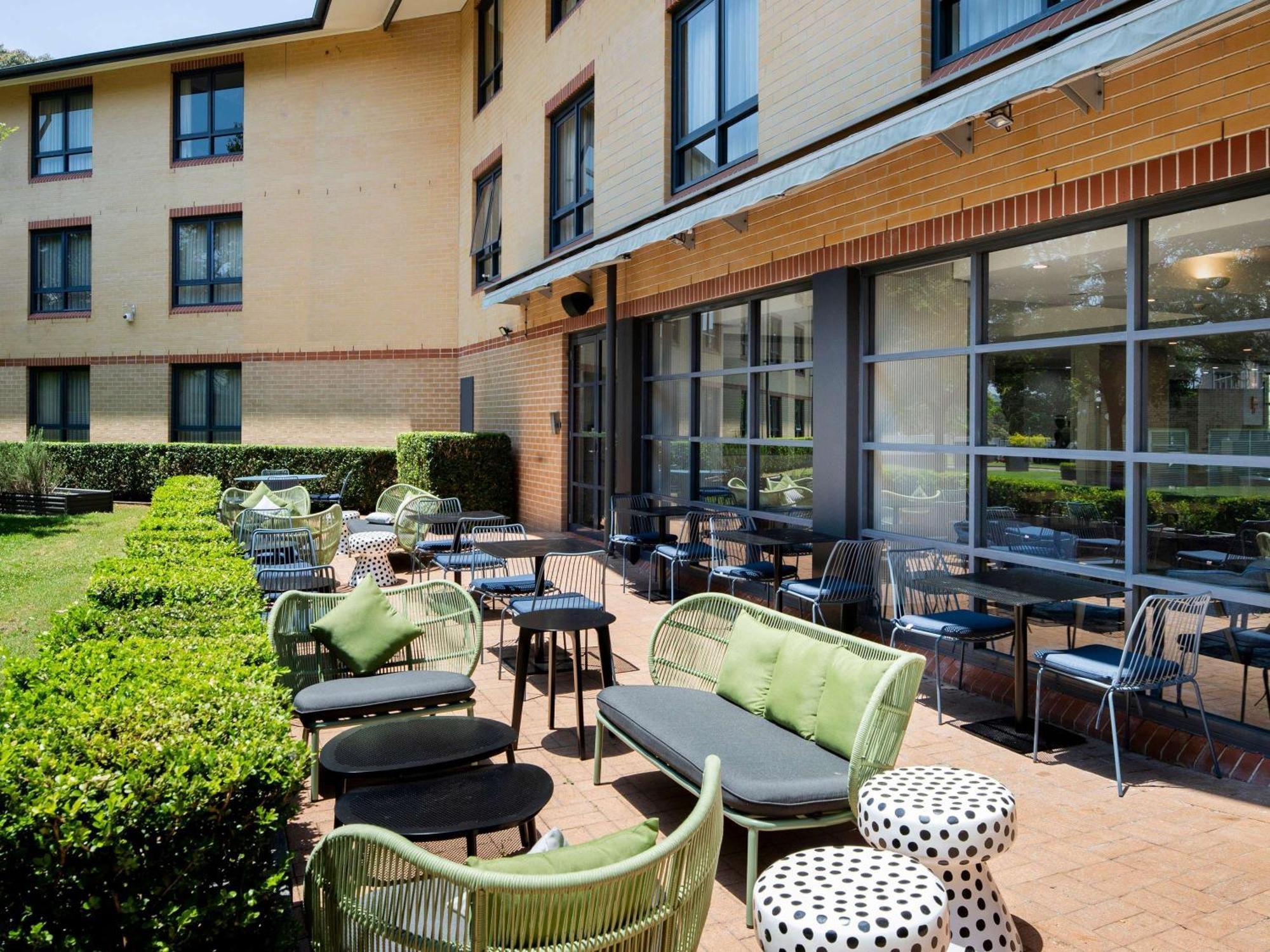 Mercure Sydney Macquarie Park Exterior foto